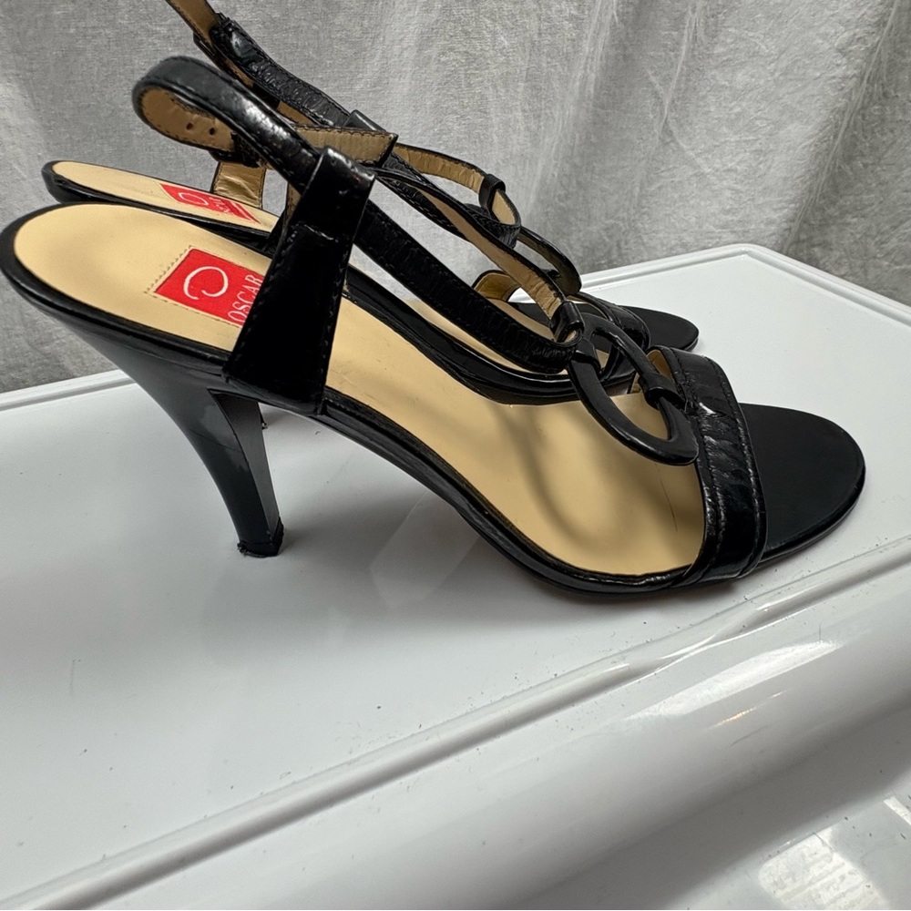 Oscar de la Renta Vintage Red Label Black Patent Leather Strappy Sandal Heels 9 - Picture 4 of 9